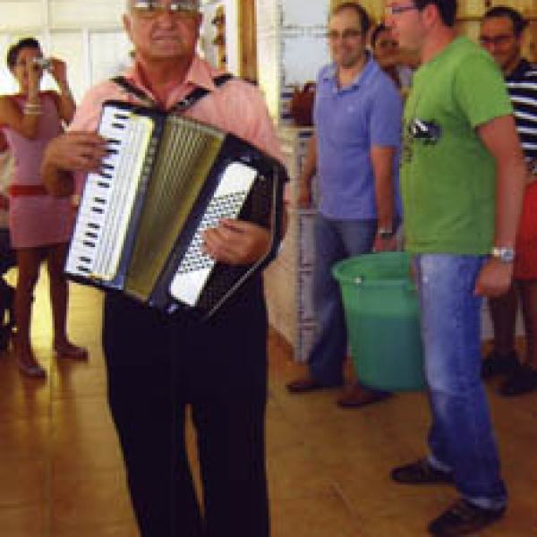 Fiesta despedida en la Residencia de Punta Umbría